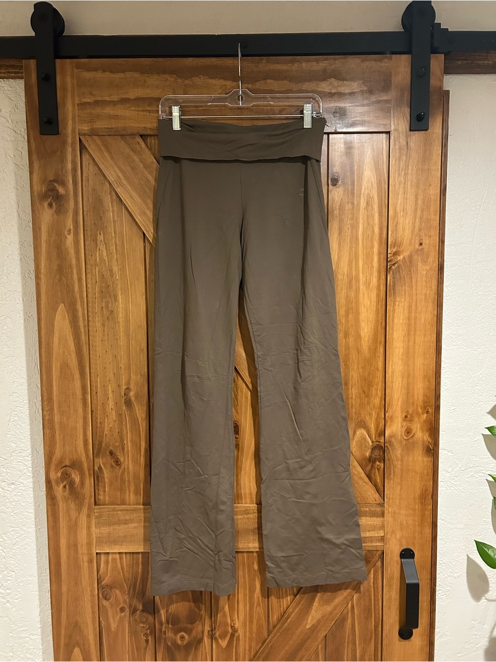 Patagonia Women’s Fold-Over Waist Wide-Leg Stretch Pants — Taupe
